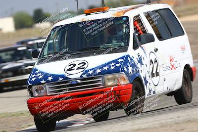 media/Sep-28-2025-24 Hours of Lemons (Sun) [[5dfe0e5f6e]]/12pm (Outside Grapevine)/